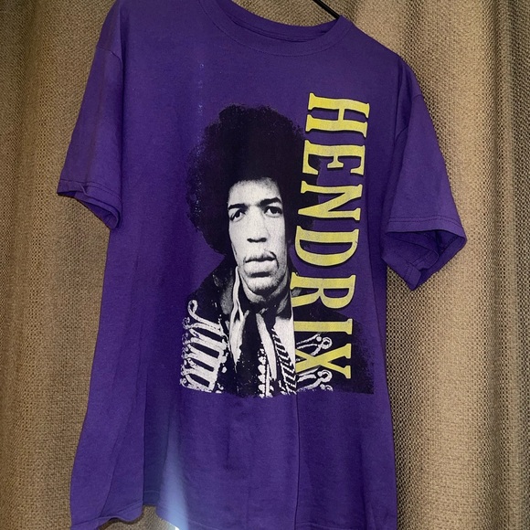 Jimi Hendrix Graphic Tee - Picture 2 of 3